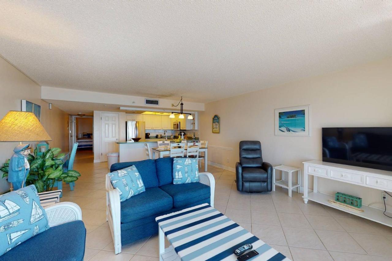 402 - Sandy Shores St. Pete Beach Exterior photo