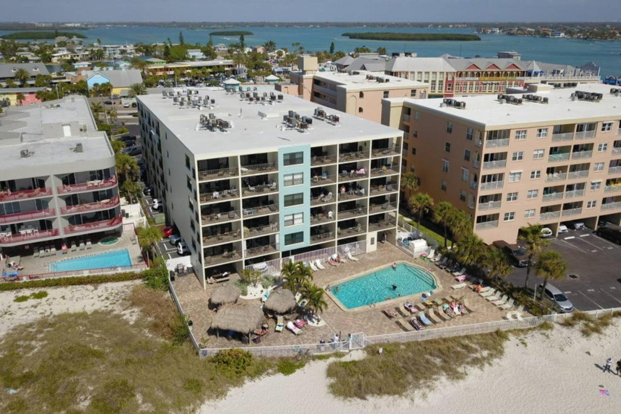 402 - Sandy Shores St. Pete Beach Exterior photo